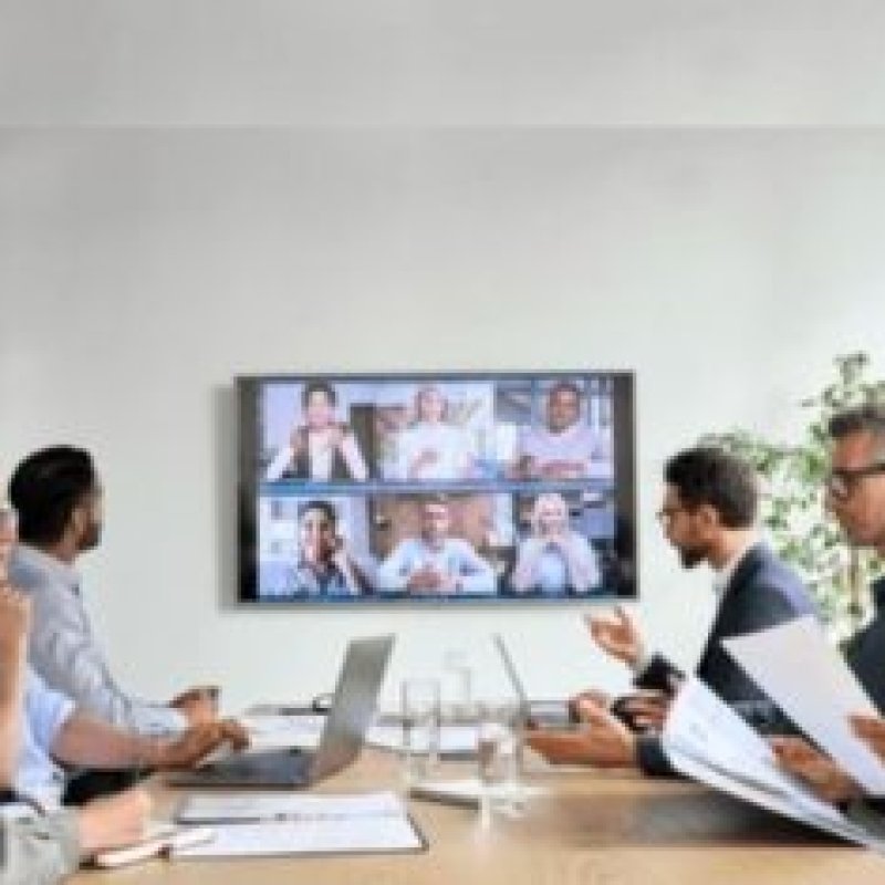 Meeting_-Event-Management-370x235